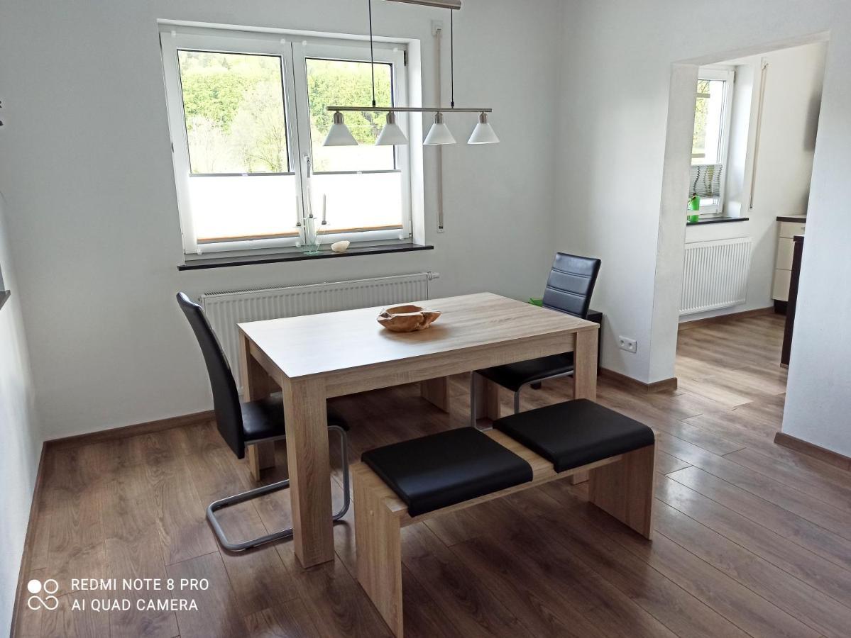 Ferienwohnung Am Hopfengarten Illschwang Exteriör bild