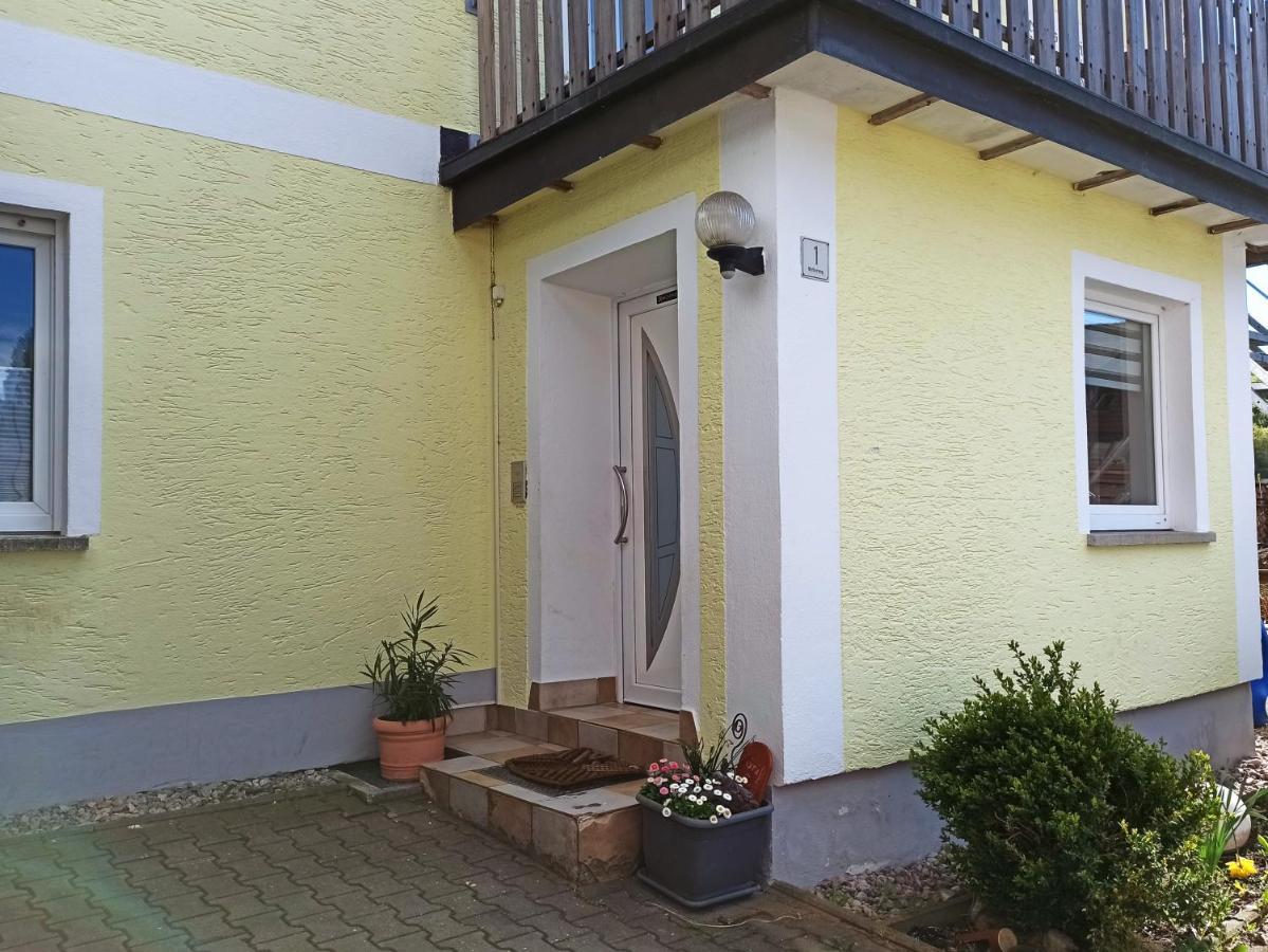 Ferienwohnung Am Hopfengarten Illschwang Exteriör bild